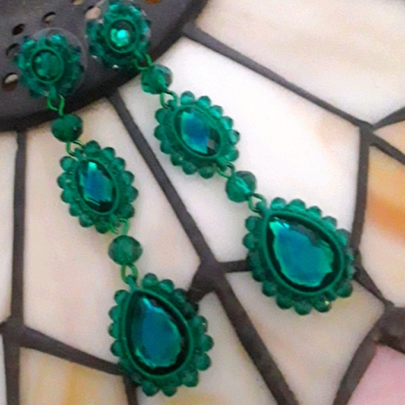 INC International Concepts Jewelry - Gorgeous Emerald Green Teardrop Dangle Earrings